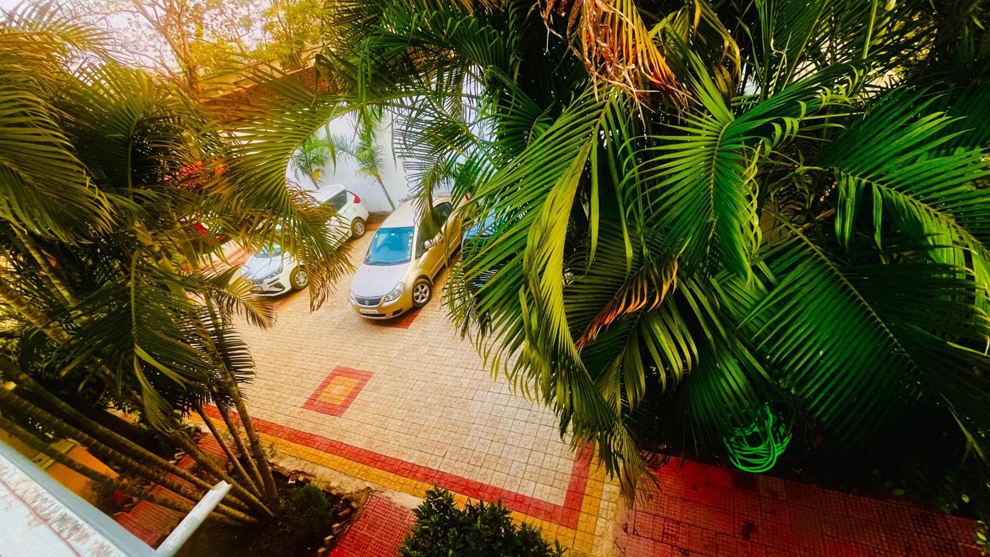Hotel Jungle Palace Resort Umariā Exteriör bild